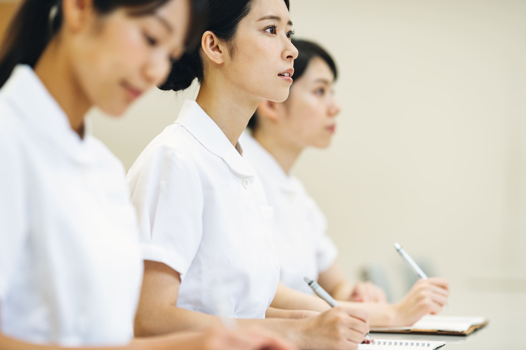 保健師と看護師の資格の違い